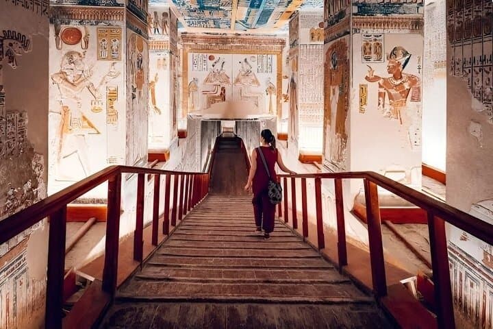 Luxor Full Day Tour: West and East Banks