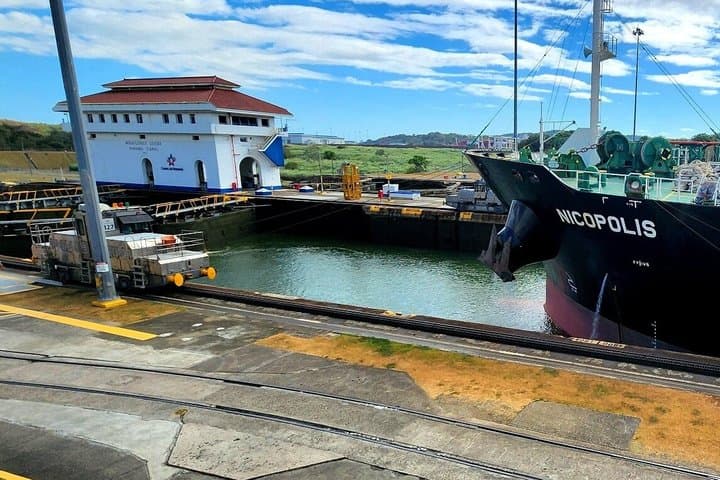 Panama Canal & City Tour in Half Day: Old Town & City Views