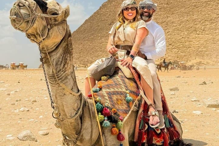 All inclusive VIP Giza Pyramids Experience ,Camel Ride,Lunch