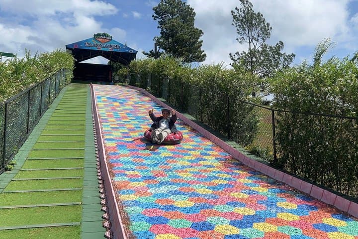 Boquet to your Rhythm : Ecopark, 40m Donut Slide and Restaurant
