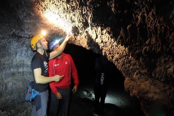 סיור ספלאולוגיה בקוובה דה לאס פאלומס בלה פלמה