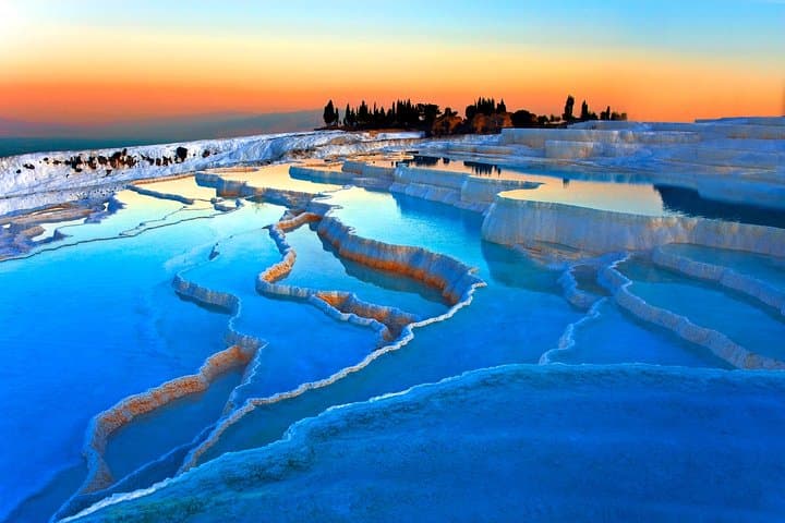 Pamukkale, Hot Springs, Travertines Tour Incl. Lunch f/Bodrum