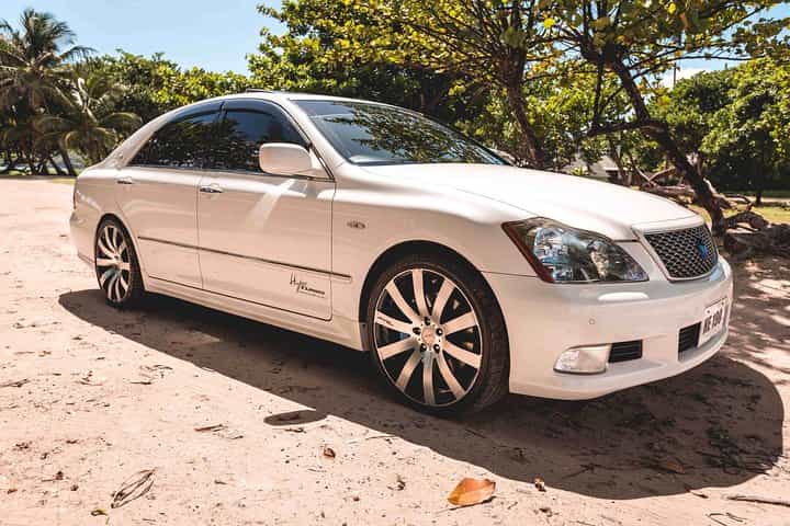 שירות רכב פרטי