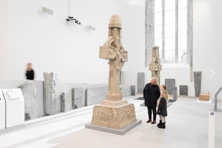 סיור עצמאי במוזיאון מדיוואלי מייל