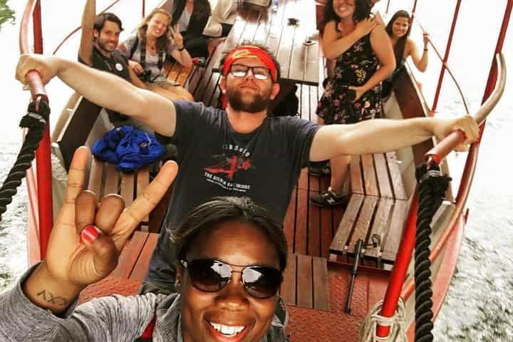 טיול מונטנגרו הגדול - הפארק הלאומי לובצ'ן, מוזיאון לובצ'ן, נהר קרנוגביץ', סנט סטפן