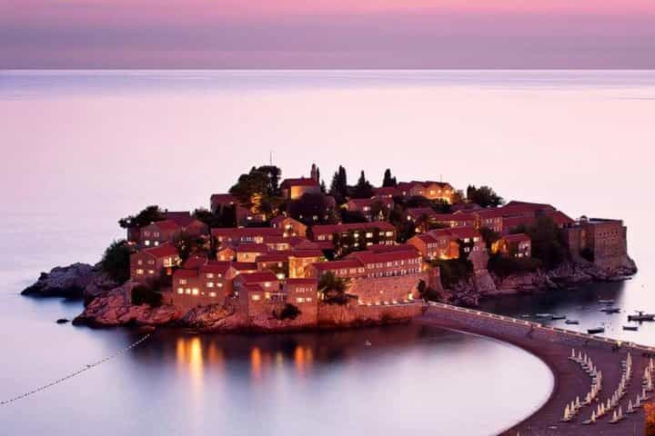 טיול מונטנגרו הגדול - הפארק הלאומי לובצ'ן, מוזיאון לובצ'ן, נהר קרנוגביץ', סנט סטפן