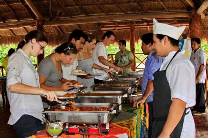 סיור הרפתקאות אקסטרים עם טרקטורונים בקובה מקנקון וריביירה מאיה