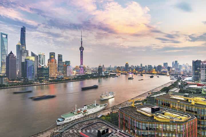 Private Zhujiajiao Water Town with VIP Class Night River Cruise