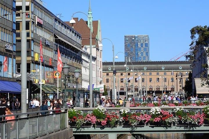 Gothenburg Private Walking Tour with a Local