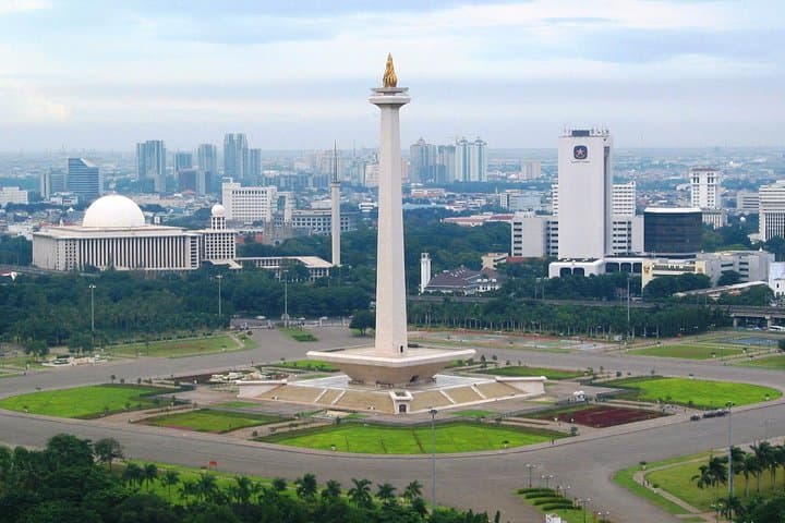 Private Full-Day Guided Tour: Explore Jakarta’s Top Highlights