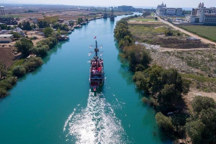 שייט נהר מנAVGAT, מפלים וסיור שוק מסייד
