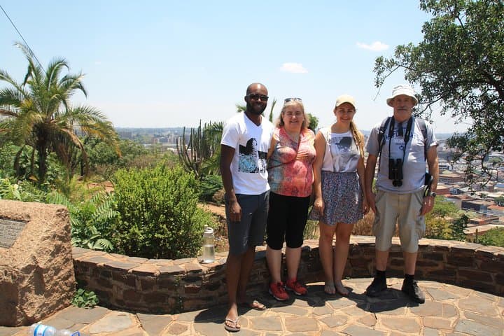 סיור מלא בעיר הארארה.