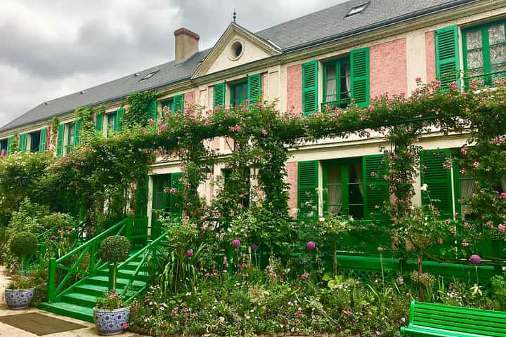 Monet's Gardens & House-Private Giverny Tour From Paris