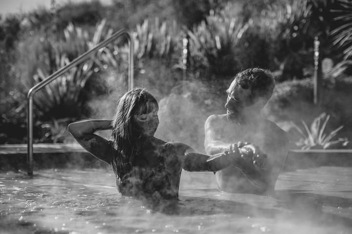 אמבט מים וספאות שער הגהנום