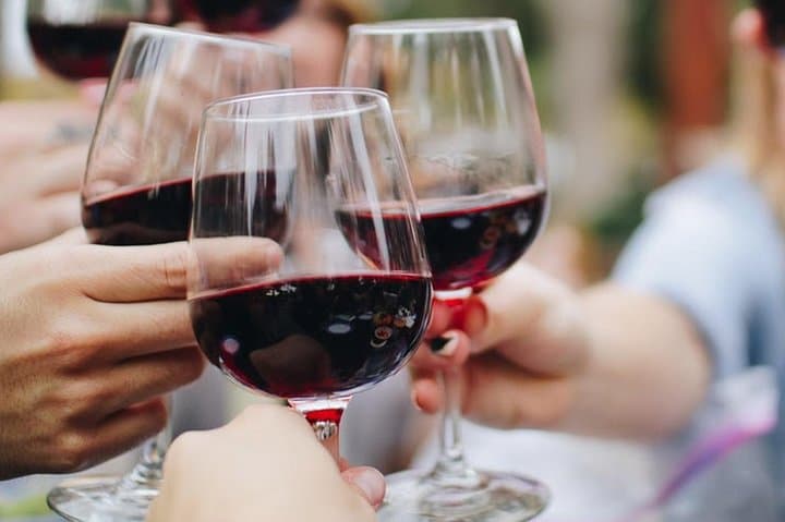 ALBA walking & TASTING tour (food, wine and history)