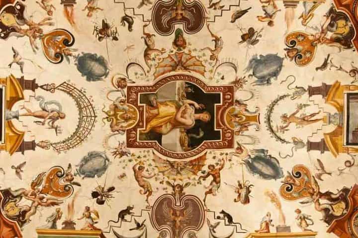 Small group: Uffizi Gallery Timed Entry Ticket Included