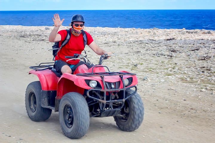 הרפתקת ATV בארובה: סיור שטח בישיבה בודדת ובישיבה כפולה