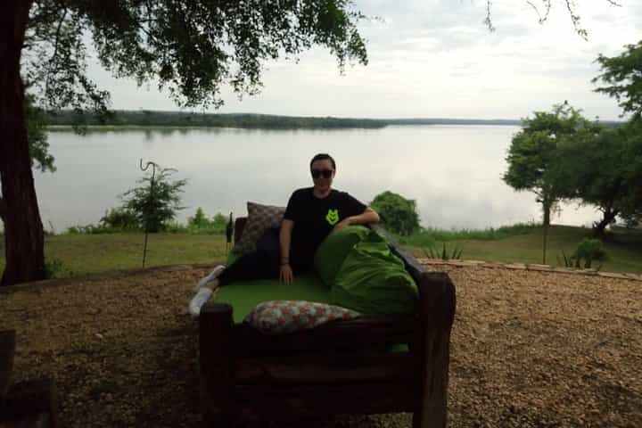 זמן כיף באוגנדה (מיטה, ארוחת בוקר, צהריים וערב)