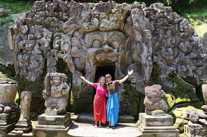 יום מלא: ביקור בכפר אובוד וסביבתו - סיורים מפורסמים בבאלי