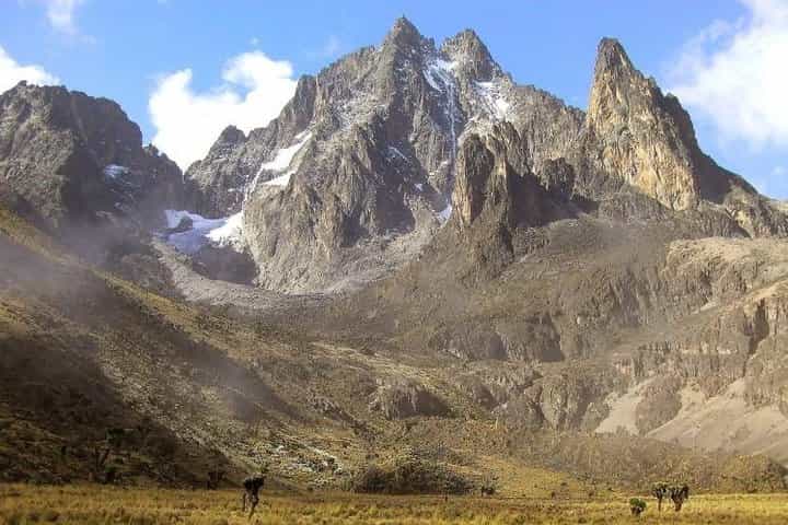 5 Days Mount Kenya Trekking Climbing Sirimon-Chogoria Route