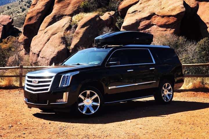 שירות רכב פרטי מאספן או סנואומס לשדה התעופה הבינלאומי בדנבר (DEN)