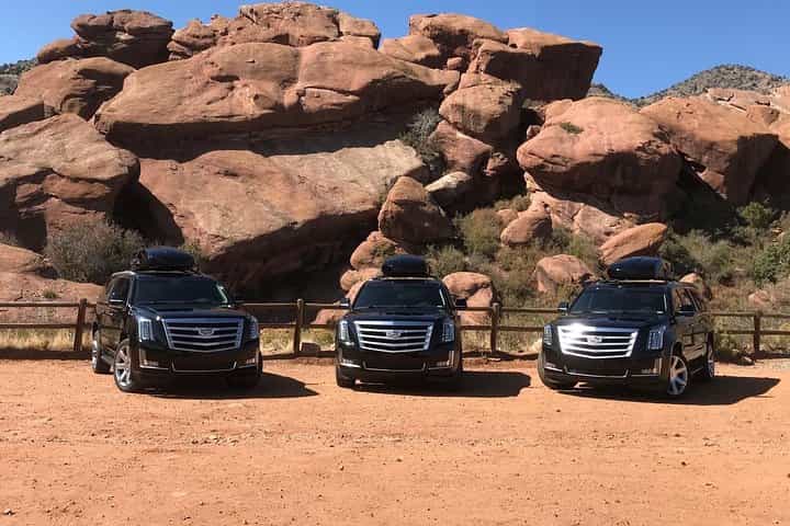 שירות רכב פרטי מאספן או סנואומס לשדה התעופה הבינלאומי בדנבר (DEN)