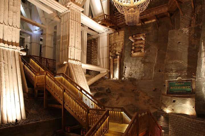 Wieliczka Salt Mine Guided Tour from Krakow + Ticket & Transfer