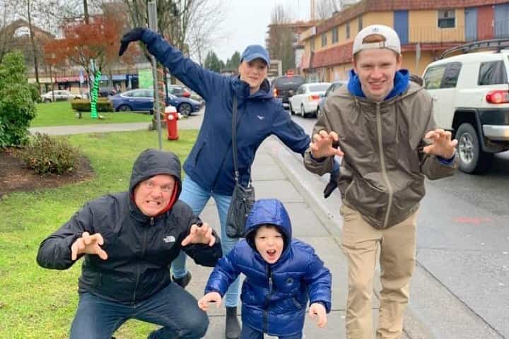 משחק איסוף רמזים על ידי אתגר 3Quest - קלgary, AB