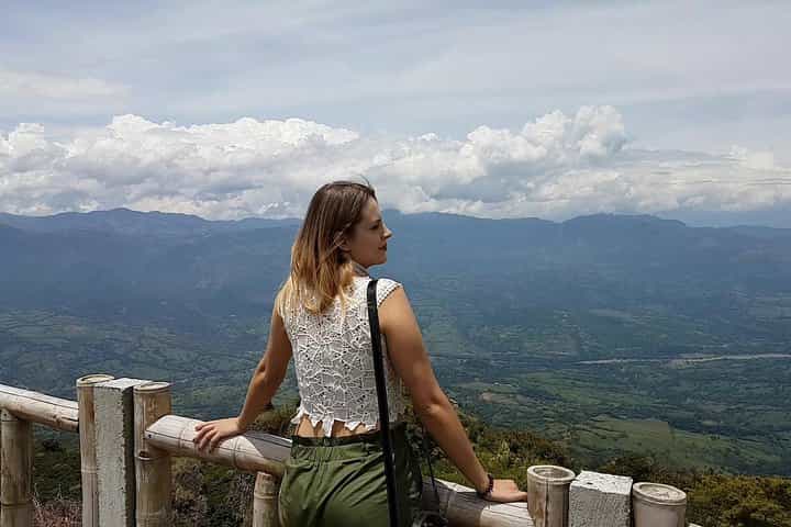 סיור הקפה האמיתי מ-Medellin