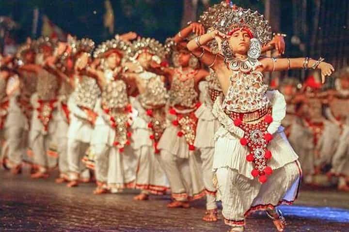 Kandy Day Tour from Colombo / Negombo