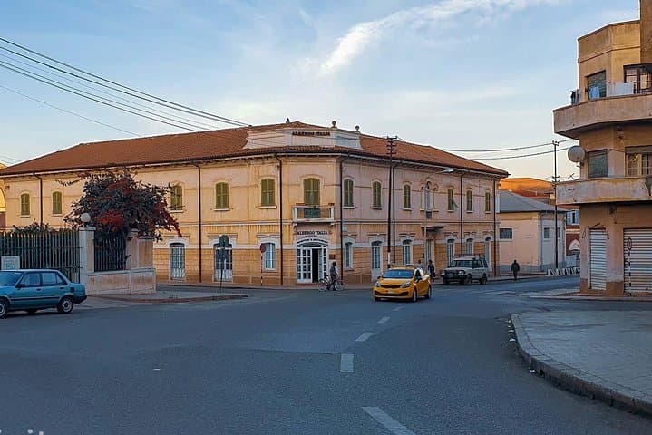 סיור בעיר אסמרה