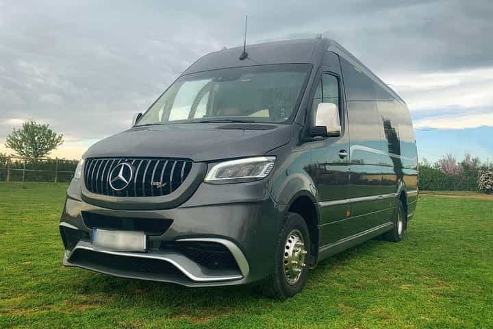 העברת יציאה פרטית מברצלונה לנמל השיט של טרגונה