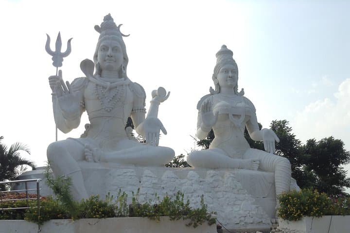 סיור בעיר ויזאג עם אובר