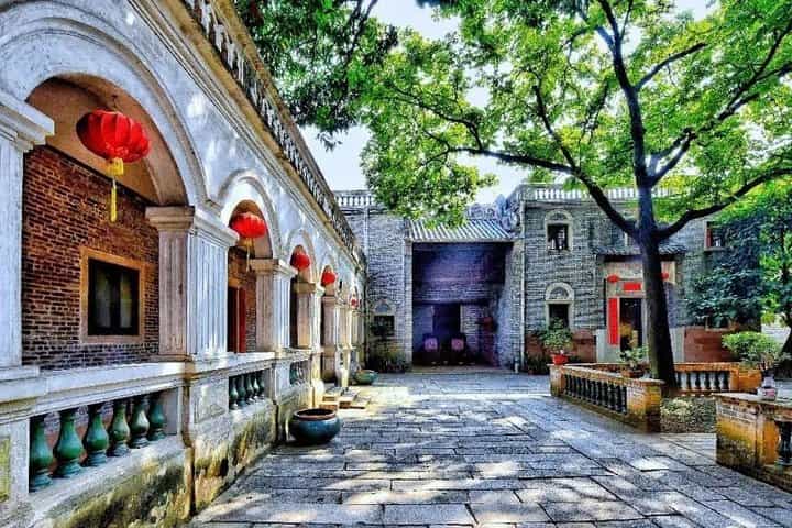 סיור יום פרטי מ Guangzhou לכפר ינקיאו, מתחם משפחת ווה, אי היישוא