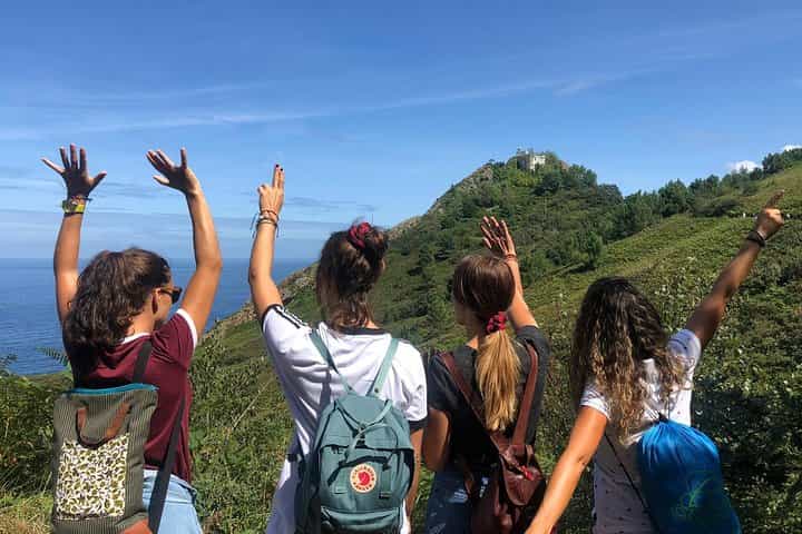 Private Camino de Santiago Coastal Hike & Hondarribia with Lunch