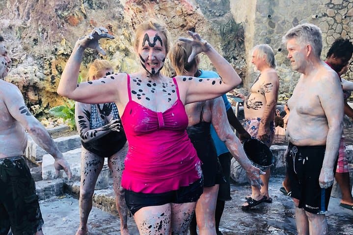 St. Lucia Private Boat Tour, Mud Bath, Waterfall & Beach Time