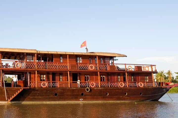 Mekong Eyes Cruises 2Days - 1Night included Transportation & Food