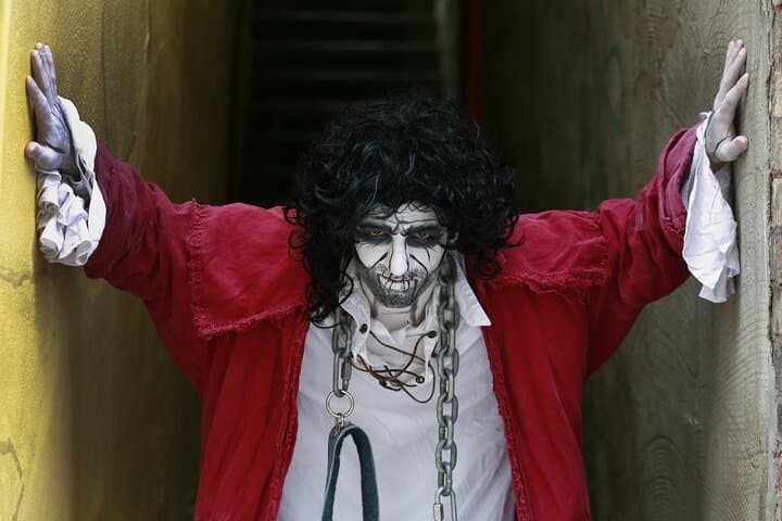 סיבוב הליכה אנימטיבי על פשעים בקוויבק הישנה