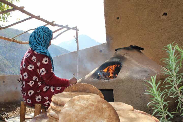 Marrakech: Atlas Mountains Cooking Class with a Berber family