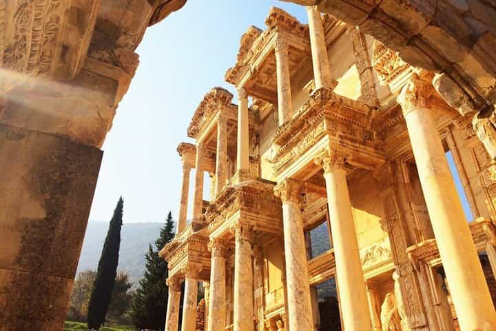 Kusadasi Essentials – 4 Days with Ephesus & Pamukkale Tours