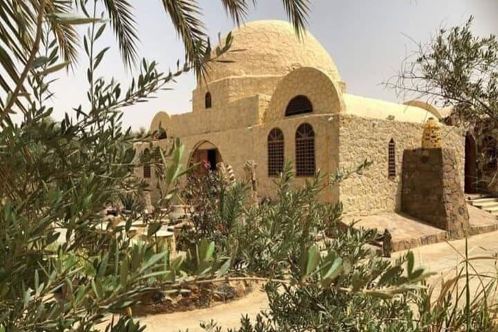 טיול של 3 ימים ו-2 לילות במדבר הלבן ואואזיס בהאריה מקהיר