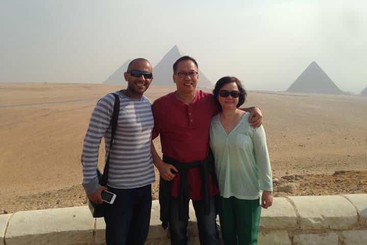 Private Tour to Pyramids, Sphinx, Muesum from Hurghada by bus