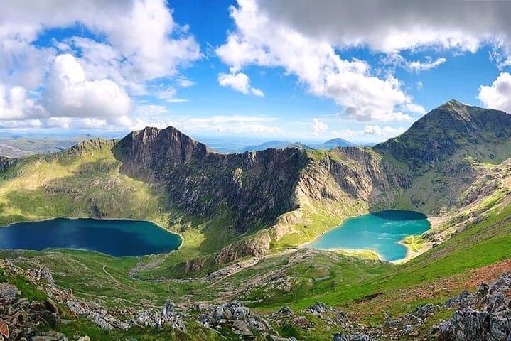 סיור בפורטמיריון, בטירות ובסנודוניה