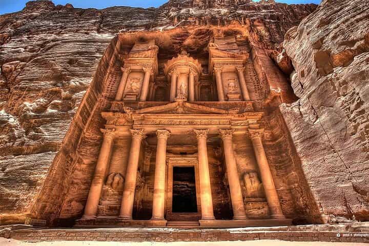 Petra Round-Trip Tour from Wadi Rum – Full-Day Private Excursion