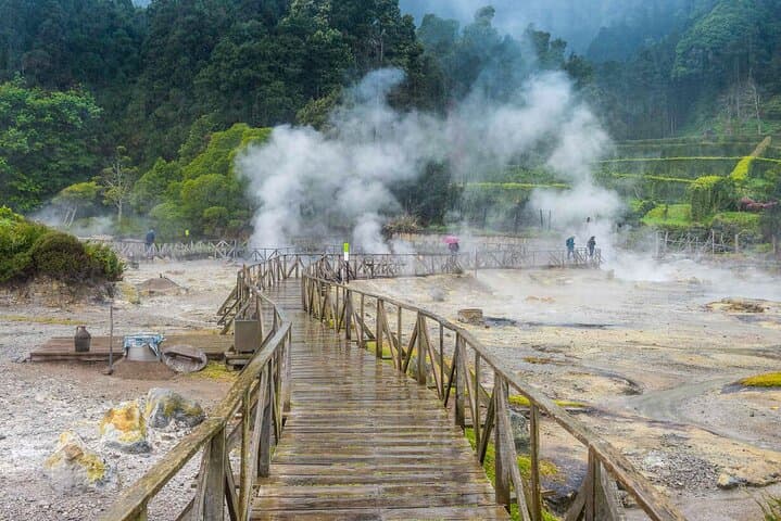 Furnas Volcano & Tea Plantation With Traditional Lunch, East Tour