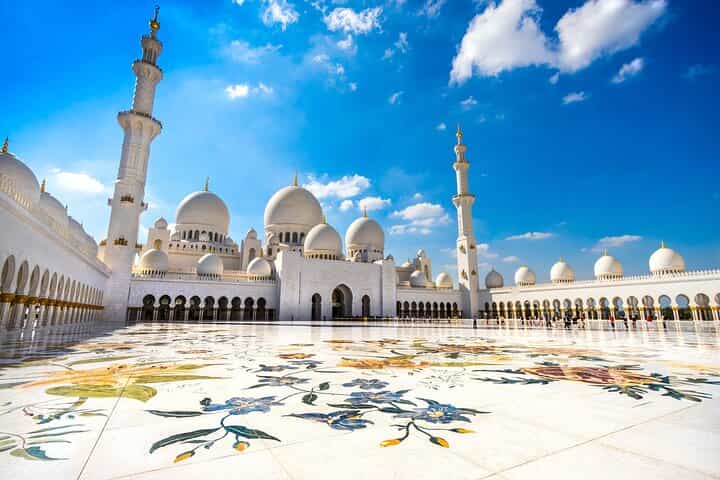Abu Dhabi City Tour: Iconic Landmarks & Cultural Gems