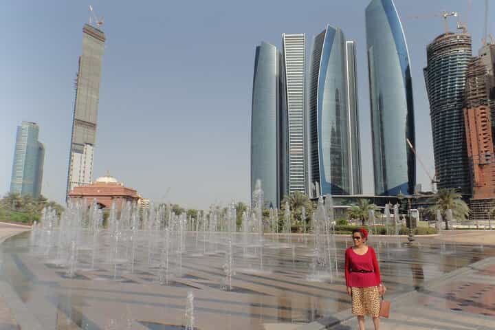 Abu Dhabi City Tour: Iconic Landmarks & Cultural Gems