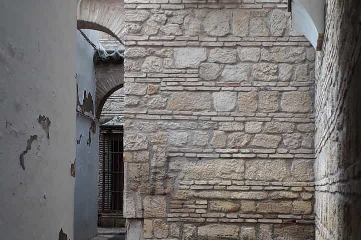 Guided Tour of the Jewish Quarter of Córdoba