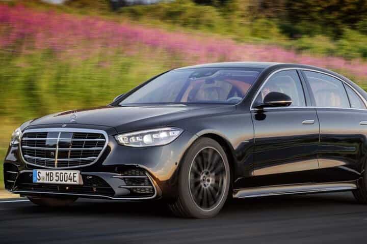 Chauffeured Elegance: Amman Full-Day Mercedes S-Class Experience