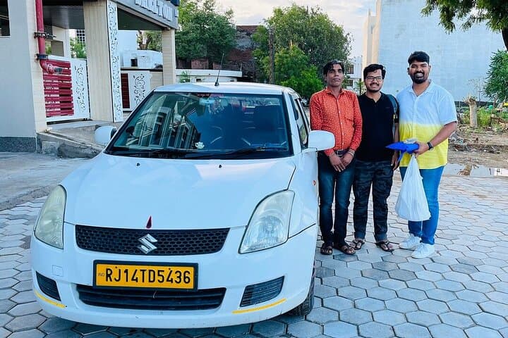 סיור פרטני באודייפור ליום שלם עם מדריך אופציונלי